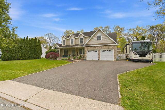 137 Heatherington Court, Lanoka Harbor, NJ 08734