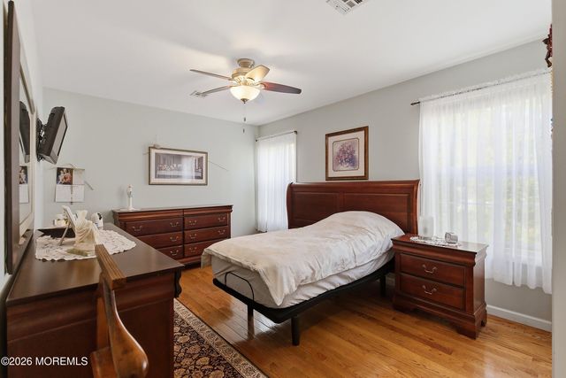 137 Heatherington Court, Lanoka Harbor, NJ 08734