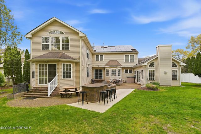 137 Heatherington Court, Lanoka Harbor, NJ 08734