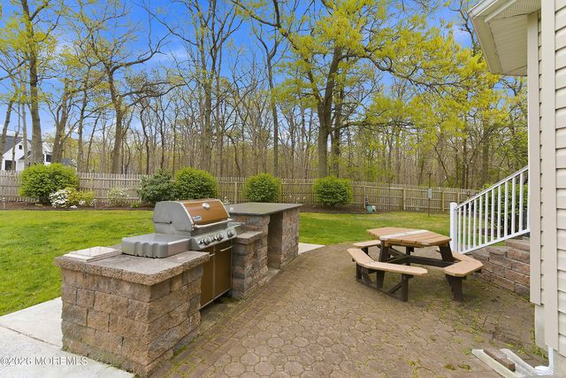 137 Heatherington Court, Lanoka Harbor, NJ 08734