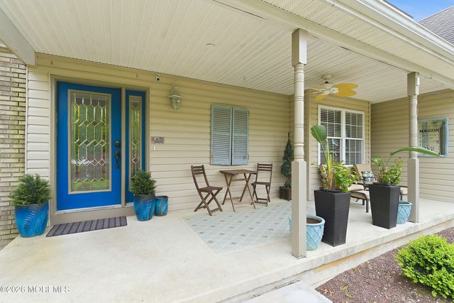 137 Heatherington Court, Lanoka Harbor, NJ 08734