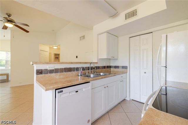 12561 Equestrian CIR 802, Fort Myers, FL 33907