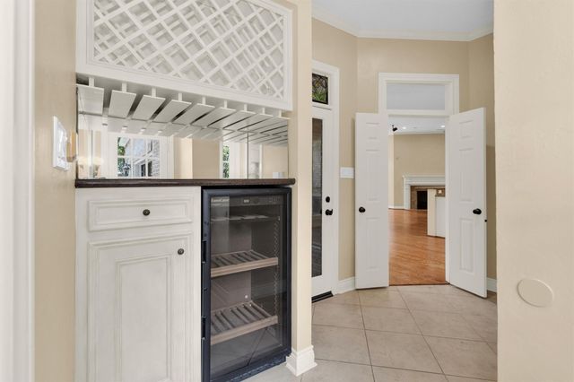 263 Saddle Ridge, Spring, TX 77380