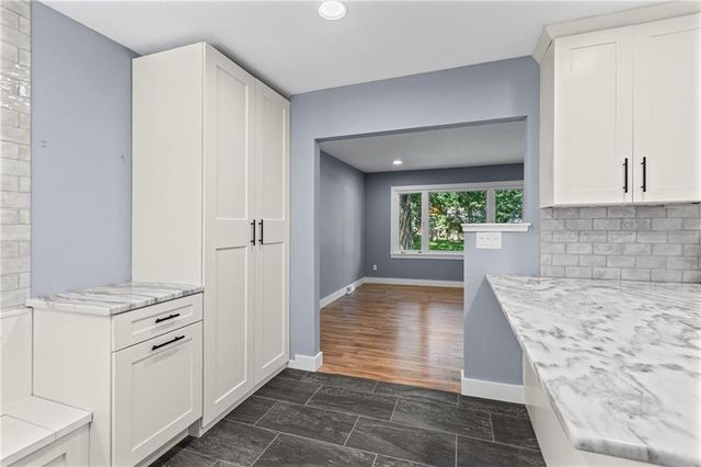 5624 Harvard Avenue, Raytown, MO 64133