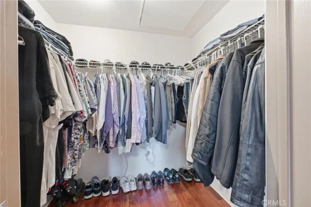 902 Solvay Aisle, Irvine, CA 92606