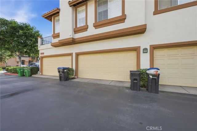 902 Solvay Aisle, Irvine, CA 92606