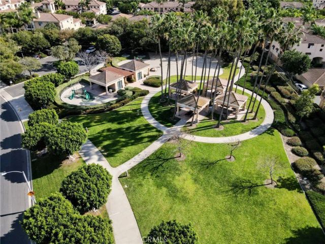 902 Solvay Aisle, Irvine, CA 92606