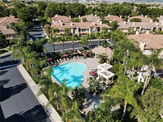 902 Solvay Aisle, Irvine, CA 92606