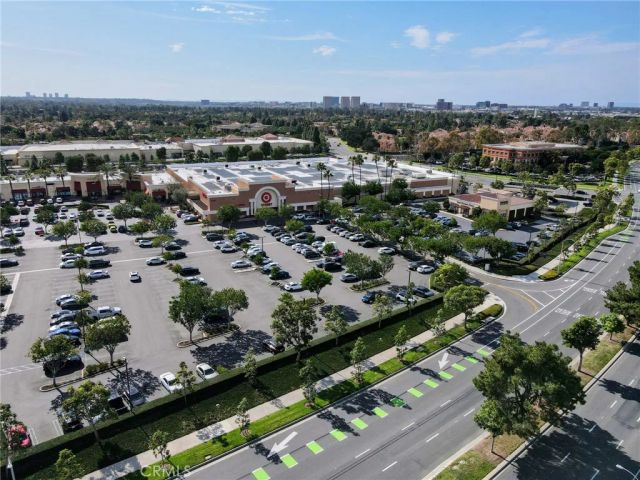 902 Solvay Aisle, Irvine, CA 92606