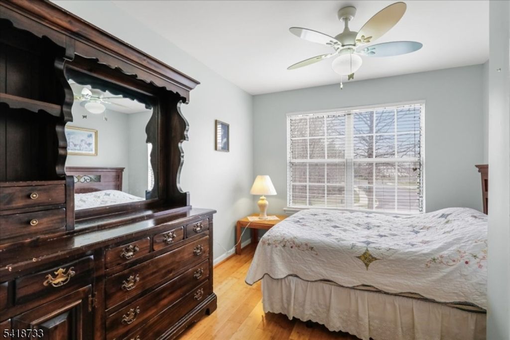 Image 22 of property listing at 34 Gate Ln, Old Bridge Twp., NJ 08857