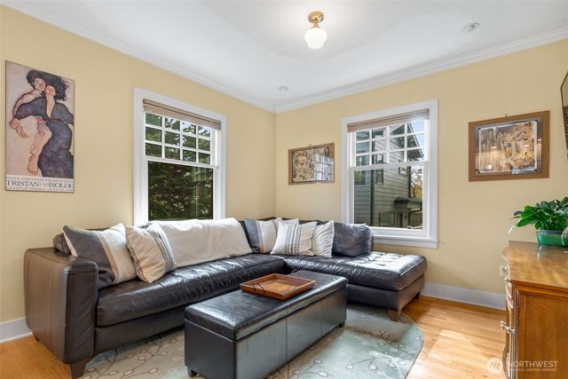 803 W Armour Street, Seattle, WA 98119