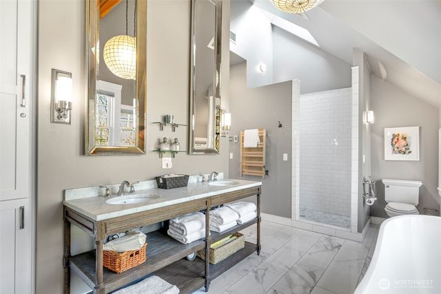 803 W Armour Street, Seattle, WA 98119