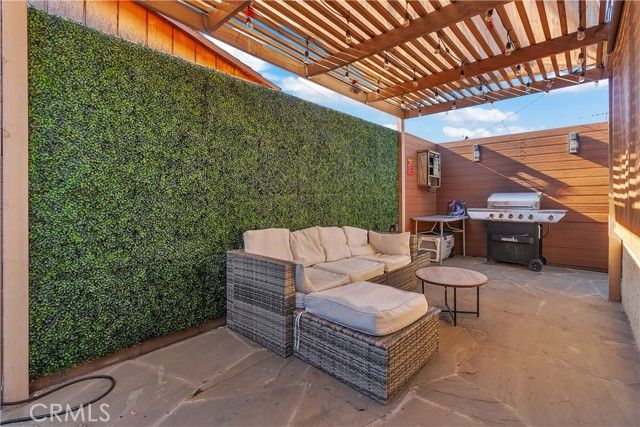 4610 Leonis, Commerce, CA 90040