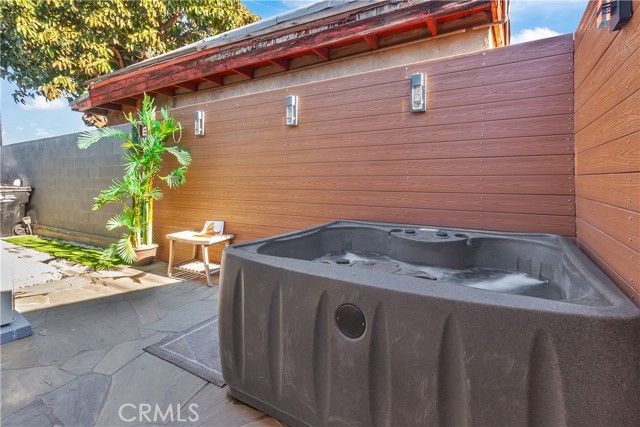 4610 Leonis, Commerce, CA 90040