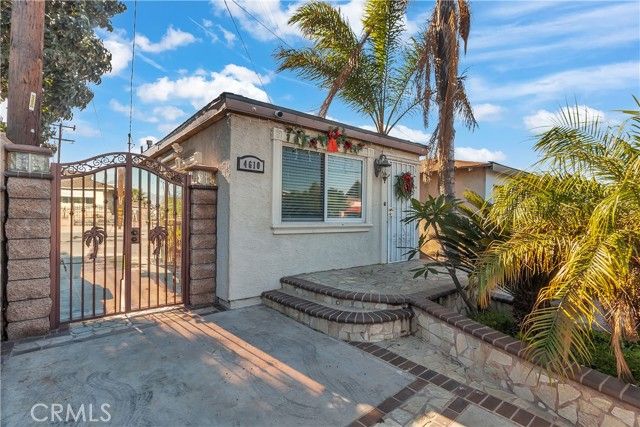 4610 Leonis, Commerce, CA 90040