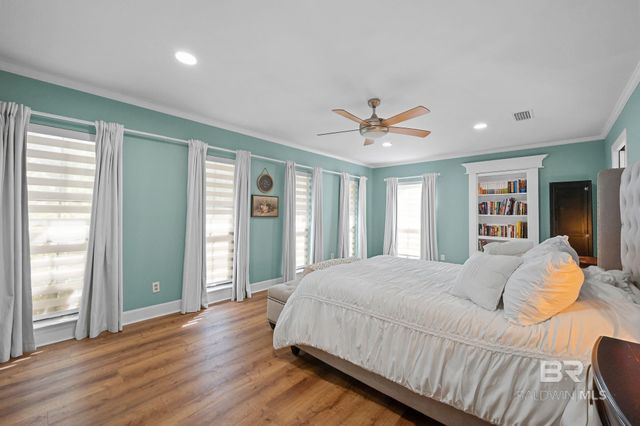 409 Santa Rosa Avenue, Daphne, AL 36526