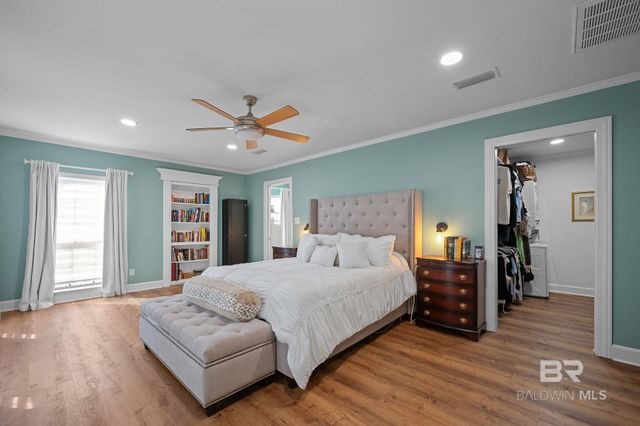 409 Santa Rosa Avenue, Daphne, AL 36526