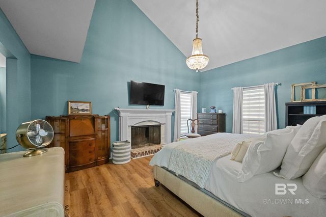 409 Santa Rosa Avenue, Daphne, AL 36526