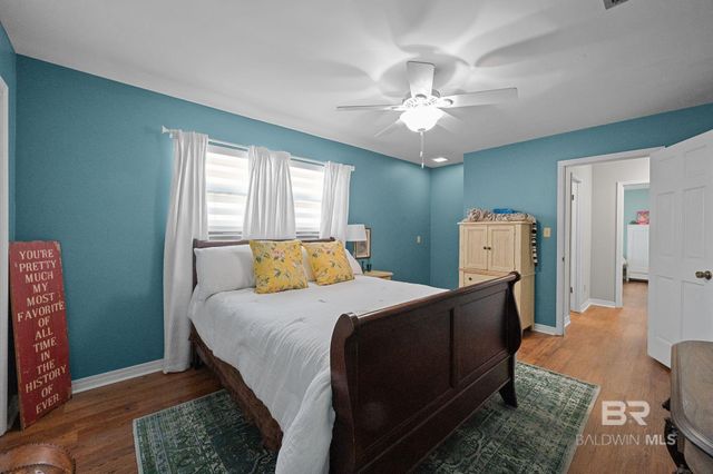 409 Santa Rosa Avenue, Daphne, AL 36526