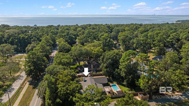 409 Santa Rosa Avenue, Daphne, AL 36526