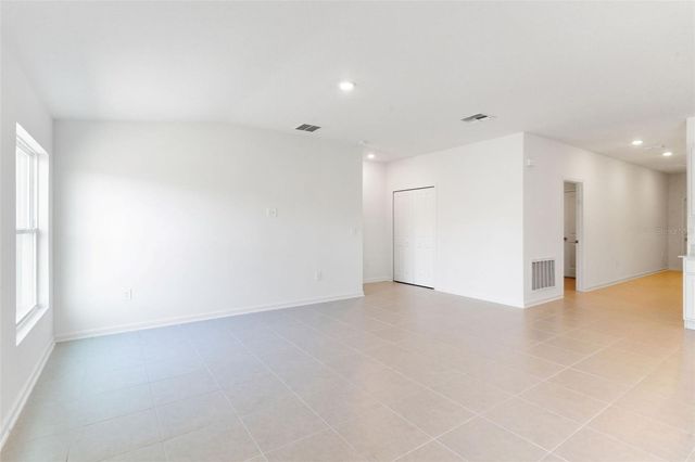 4821 KATRINA DRIVE, Haines City, FL 33844