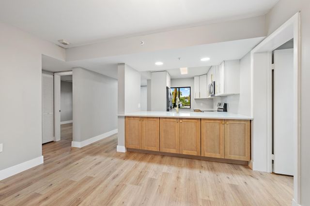 1601 Marina Isle Way 106, Jupiter, FL 33477