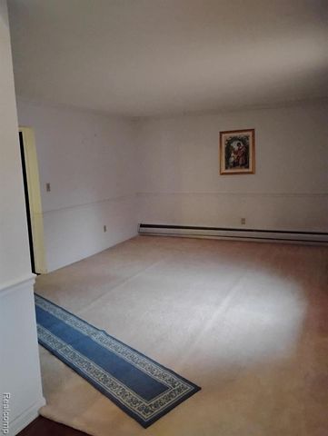 10302 S Grayling Road, Roscommon, MI 48653