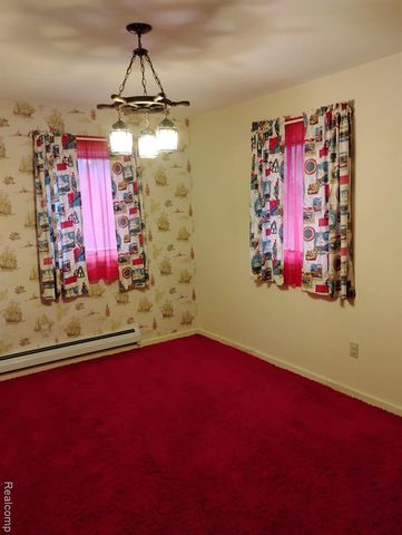 10302 S Grayling Road, Roscommon, MI 48653