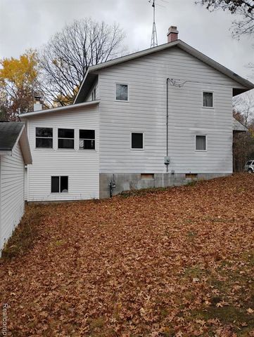 10302 S Grayling Road, Roscommon, MI 48653