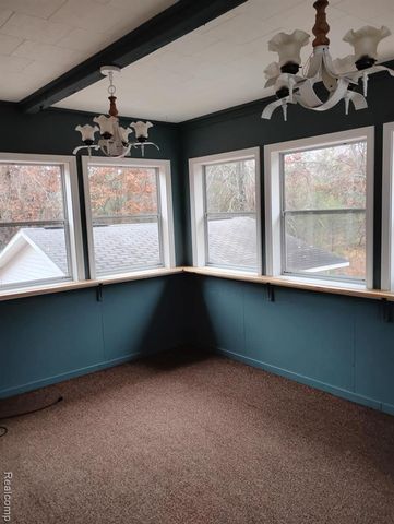 10302 S Grayling Road, Roscommon, MI 48653