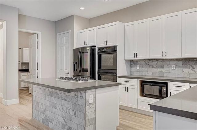 8103 Villa Cano Street, Las Vegas, NV 89131