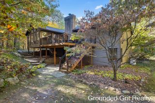 4749 Windcliff Drive NE, Rockford, MI 49341