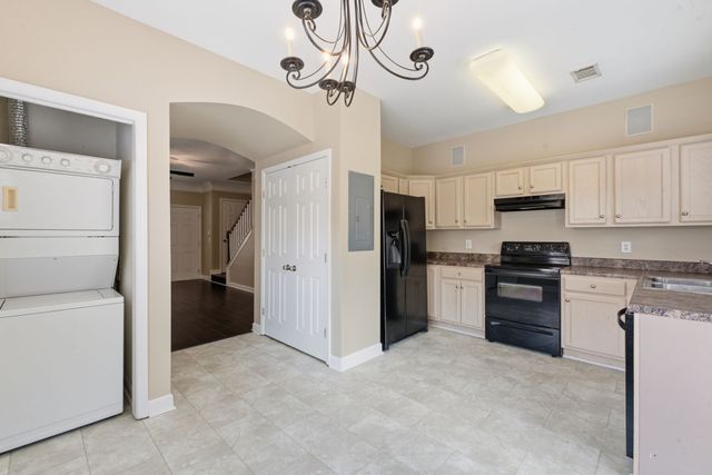 105 4th Ave Apt 503, Murfreesboro, TN 37130