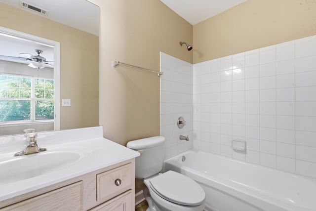 105 4th Ave Apt 503, Murfreesboro, TN 37130