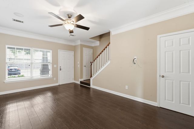 105 4th Ave Apt 503, Murfreesboro, TN 37130