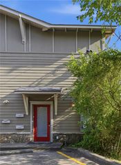 204 N. Shipley Avenue 103, Fayetteville, AR 72701