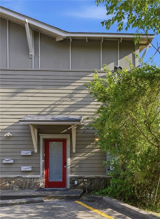 204 N. Shipley Avenue 103, Fayetteville, AR 72701