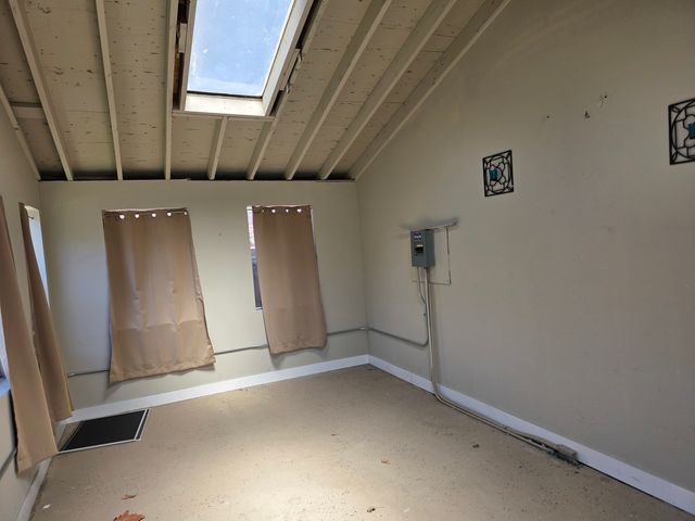 10937 S Artesian Avenue, Chicago, IL 60655