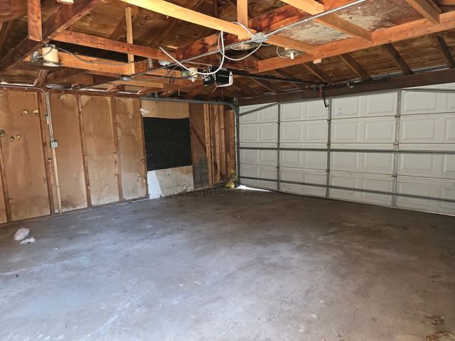 10937 S Artesian Avenue, Chicago, IL 60655