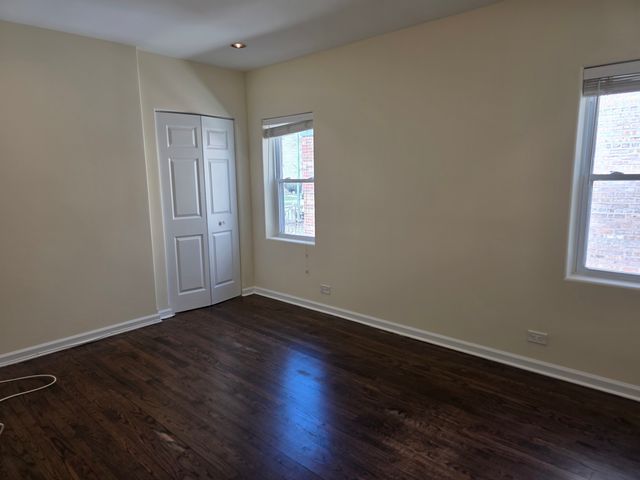 10937 S Artesian Avenue, Chicago, IL 60655