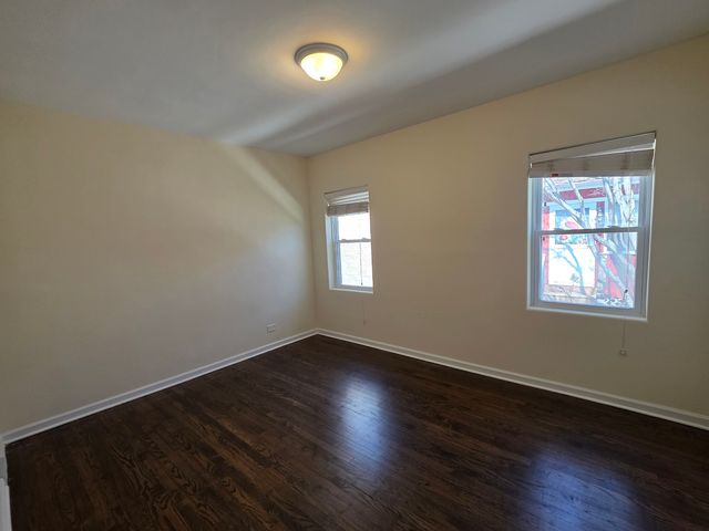 10937 S Artesian Avenue, Chicago, IL 60655