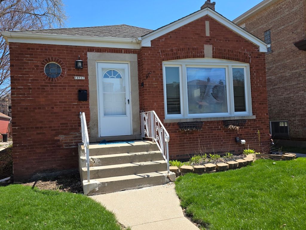 10937 S Artesian Avenue, Chicago, IL 60655