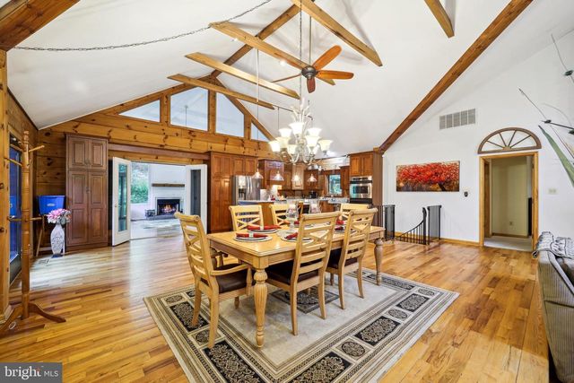 8535 ACOUSTIC LN, Port Tobacco, MD 20677