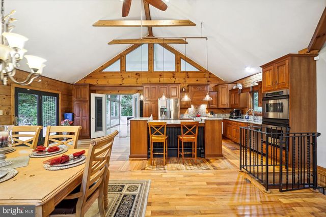 8535 ACOUSTIC LN, Port Tobacco, MD 20677