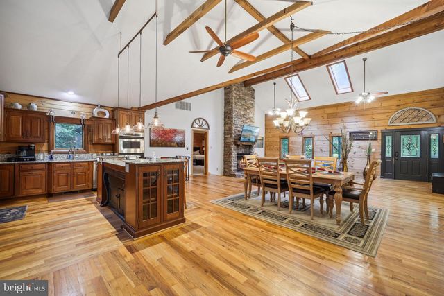 8535 ACOUSTIC LN, Port Tobacco, MD 20677