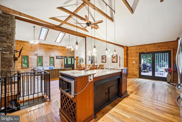 8535 ACOUSTIC LN, Port Tobacco, MD 20677