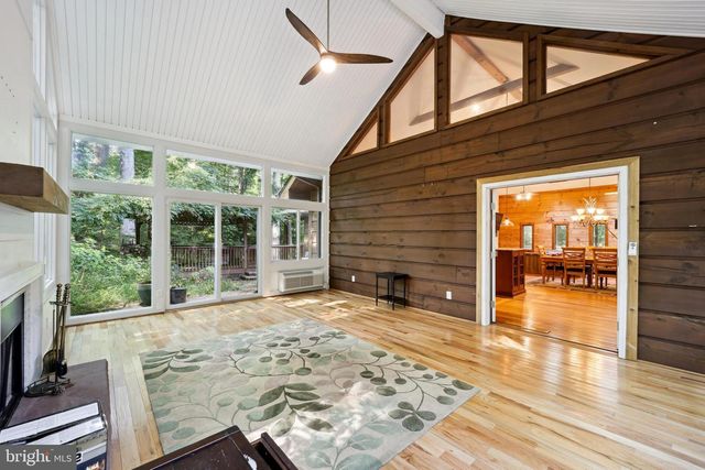 8535 ACOUSTIC LN, Port Tobacco, MD 20677