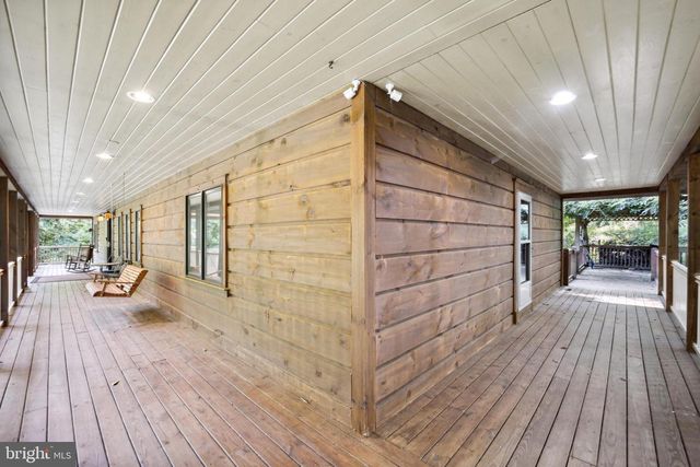 8535 ACOUSTIC LN, Port Tobacco, MD 20677