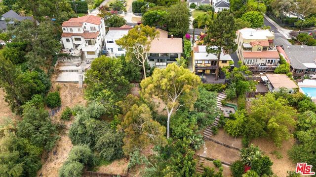 3147 Waverly Drive, Los Angeles, CA 90027