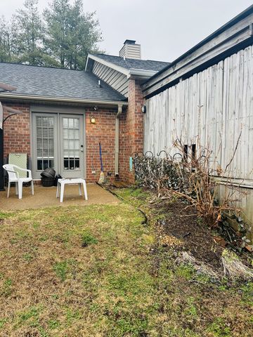 302 Autumn Chase Dr, Nashville, TN 37214